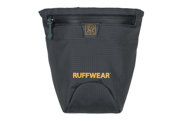 Ruffwear dog treat pouch 2025