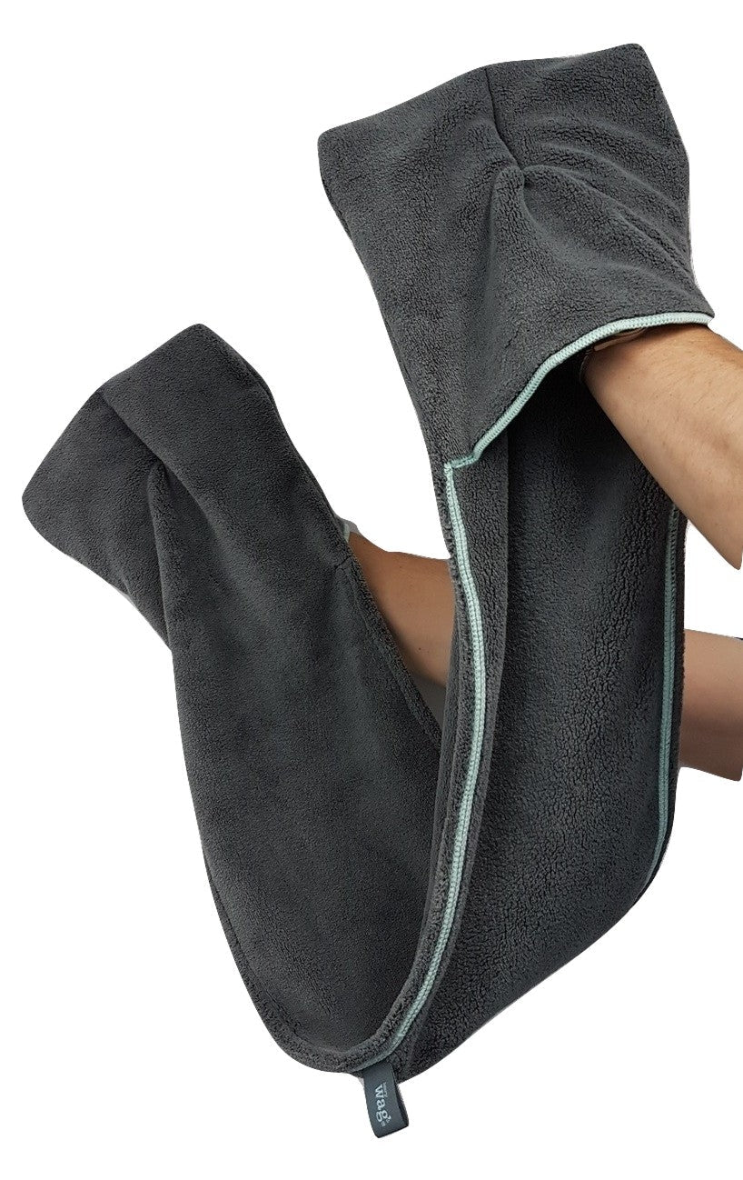 Microfibre Cleaning Glove Towel (Henry Wag) - SnowPaw Store - Henry Wag - Active Dog Gear